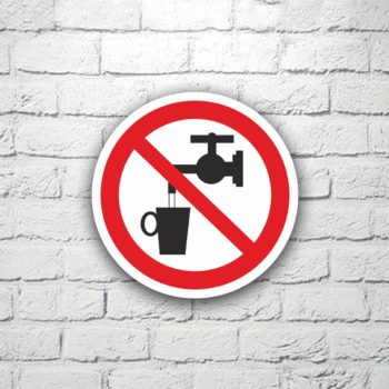 Табличка Запрещается использовать в качестве питьевой воды 15х15 см (код 91125)